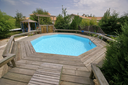 Piscines hors-sol : des modèles de piscine hors-sol varié - Côté