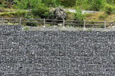 Mur en gabion