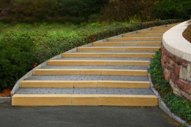 Escalier avec pavés autobloquants